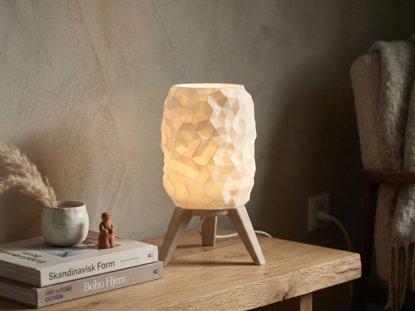 Tripod Lamp